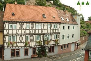 Hotel Goldener Karpfen Aschaffenburg Exterior photo
